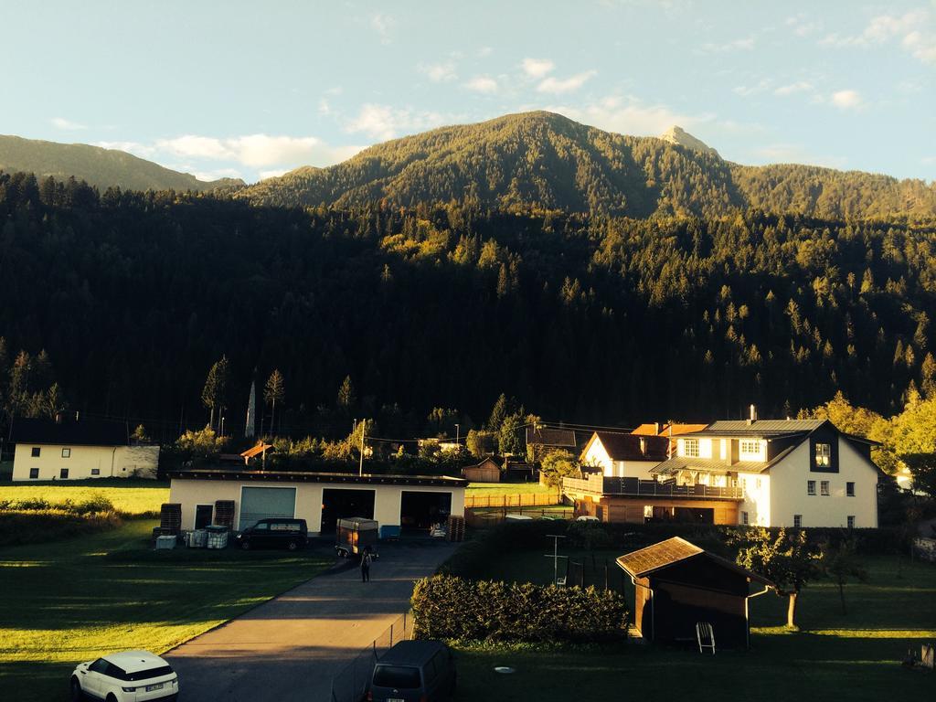 Bierhotel Loncium & Privatbrauerei Kotschach-Mauthen Dış mekan fotoğraf
